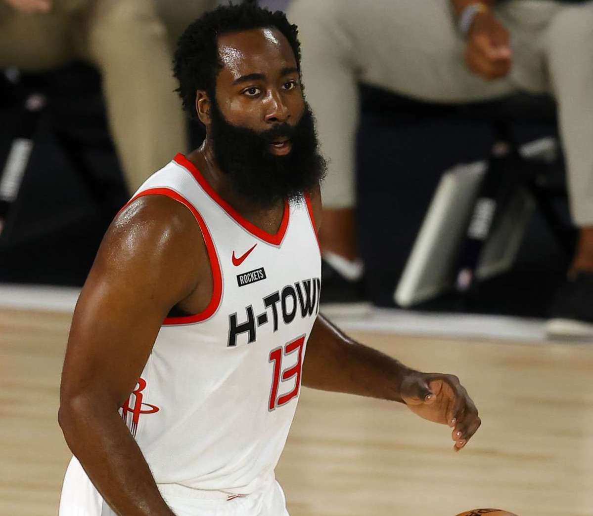 场上形势 场上形势