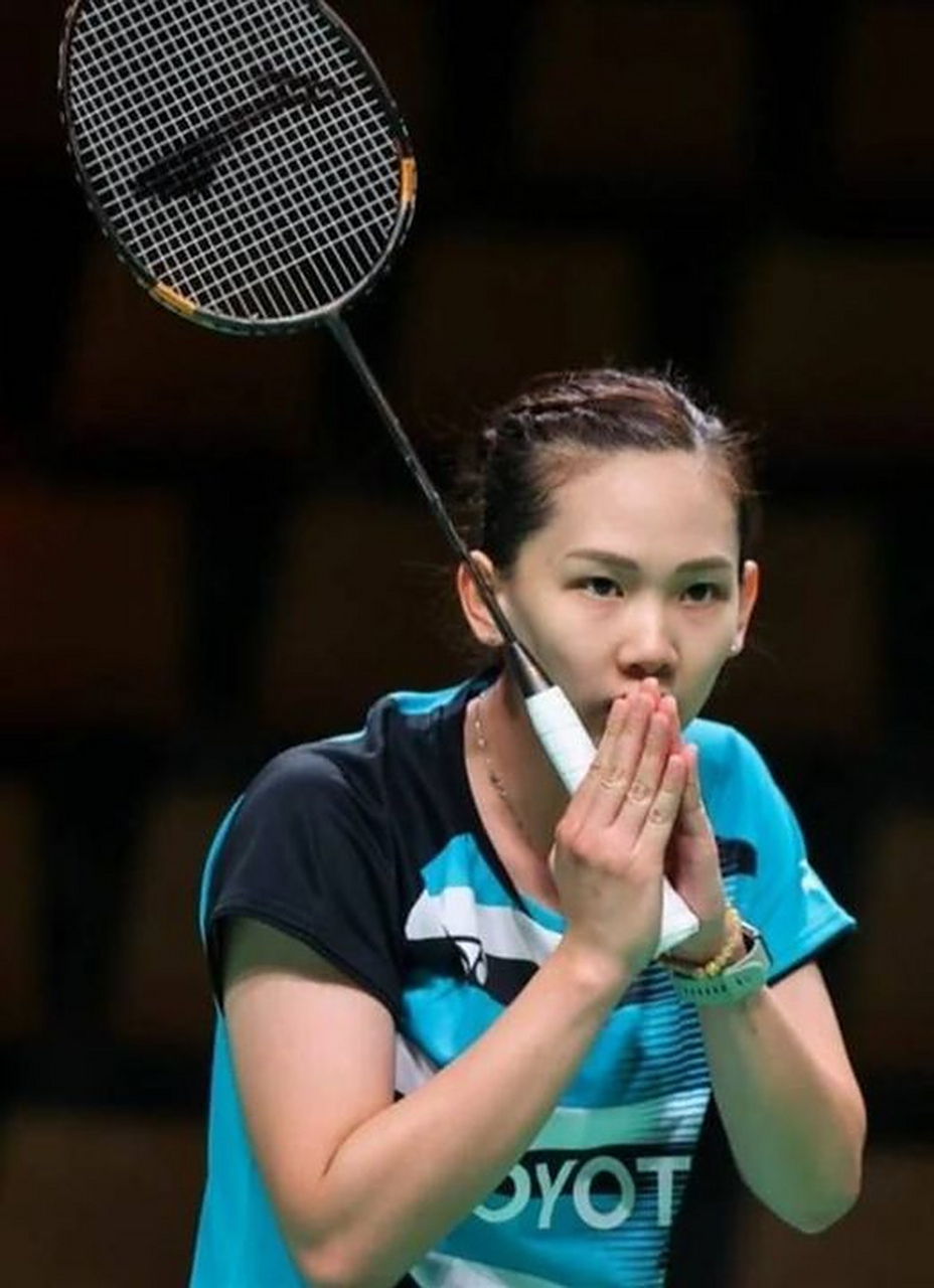 而尼克斯退 而尼克斯退